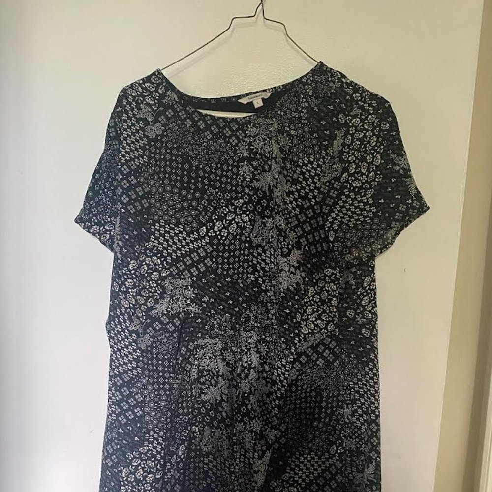Black and white dress